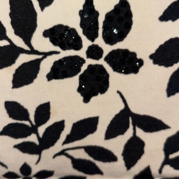 Top - Picture 3 of 3